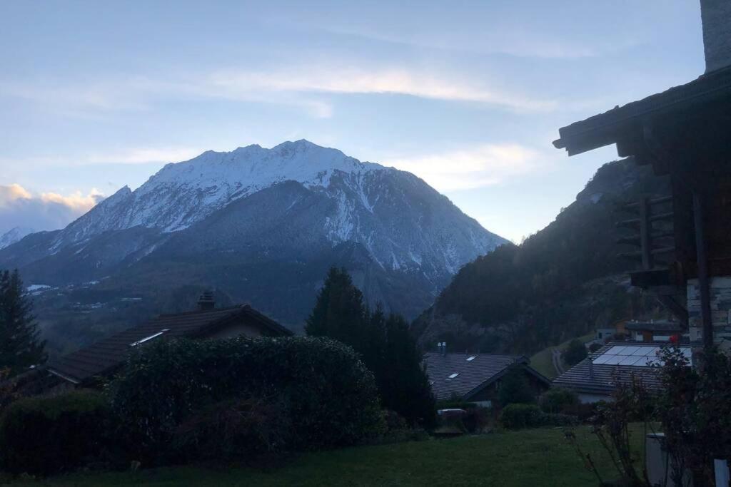Chalet Edelweiss - Verbier, Mountain Views, Jacuzzi! Volleges Exterior photo