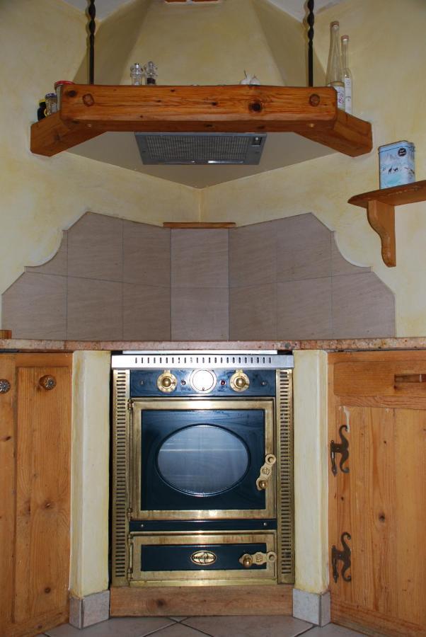 Chalet Edelweiss - Verbier, Mountain Views, Jacuzzi! Volleges Exterior photo